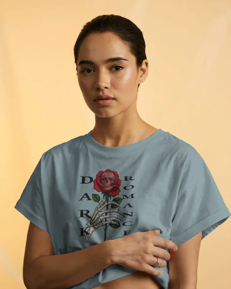 Dark Romance - Deadly Bloom Design - Damen-Crop-Top