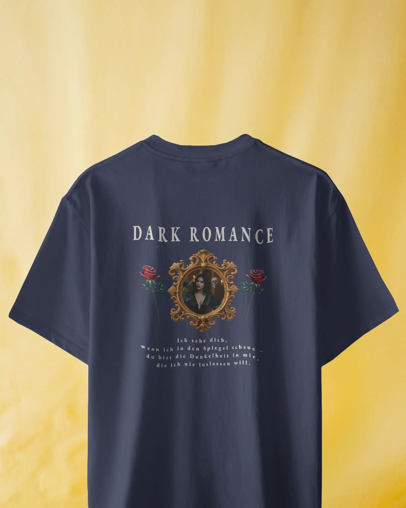 "Spiegel der Dunkelheit" – Dark Romance Unisex-T-Shirt